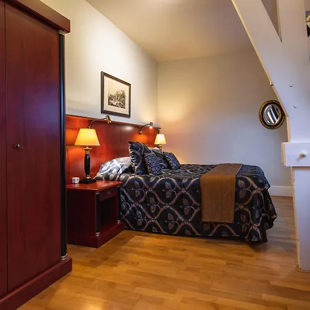 Grand En De Draak מלון ברחן אופ זום