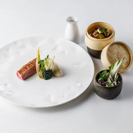 Grand En De Draak 4*