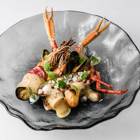 מלון Grand En De Draak