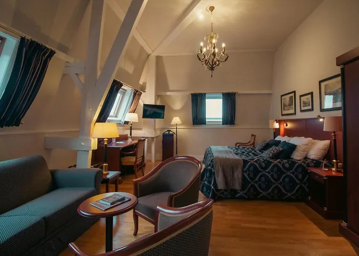 Hotel Grand En Résidence De Draak