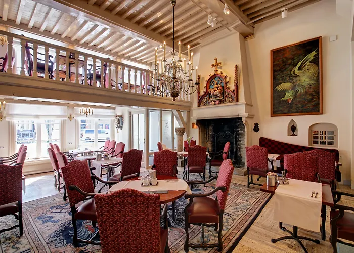 Grand En De Draak Hotel 4*