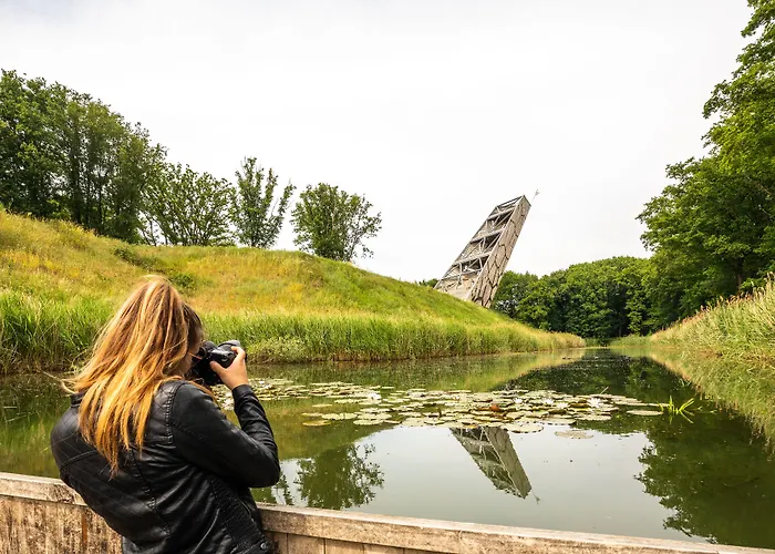 德拉科住宿大酒店