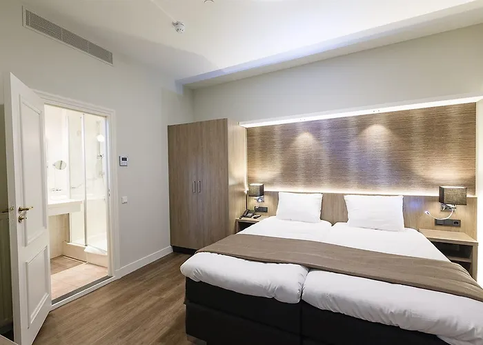 Grand En De Draak Hotel 4*