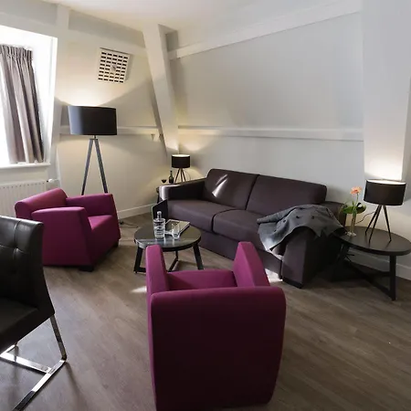 Hotel Grand En De Draak 4*