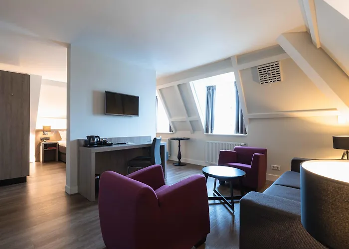 Hotel Grand En Résidence De Draak 4*